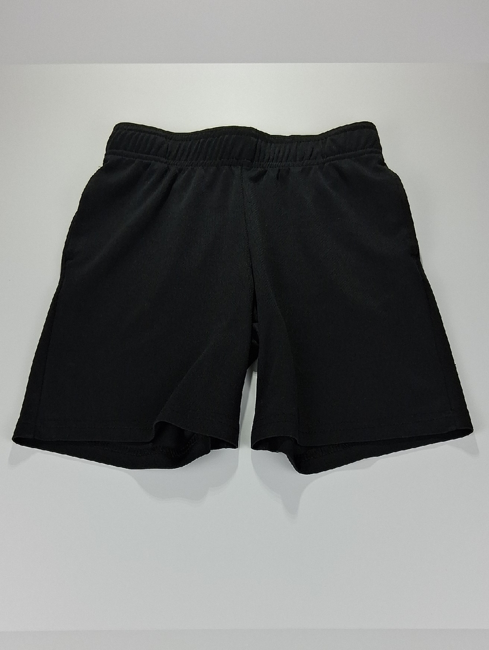 Boys All In Motion Athletic Shorts Size Small (6/7) Elastic Waist + Pockets
